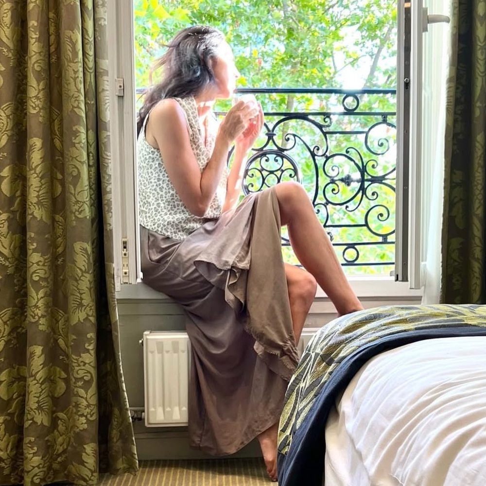 BGBGeneration khaki green long high slit flowy gathered maxi skirt XS